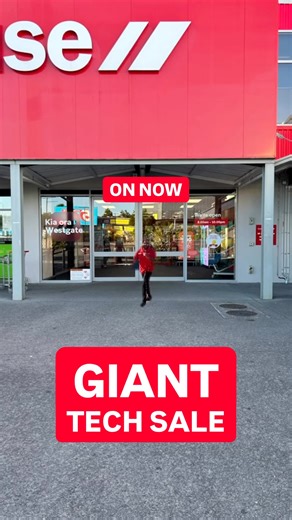 ⚡️ Our GIANT Tech Sale is ON NOW! ⚡ Don't miss powerful savings. Ends 17th March. T&Cs apply. | The Warehouse