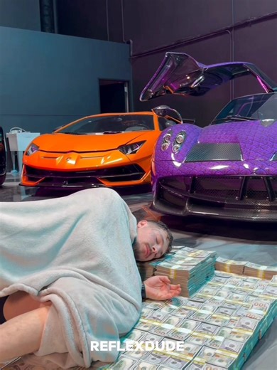 The classroom was too small to these dream 💀