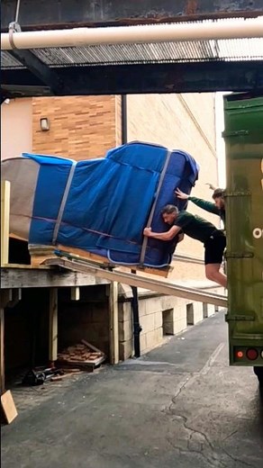 A Day in the Life of a Piano Mover - How to Move a Grand Piano! #piano #pianolessons #pianomoving