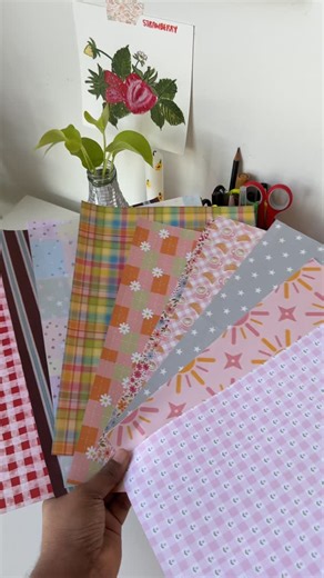 SHEscenes•journal💌 | You’ve been asking from where i get my journal background papers, well I actually print them myself ✂️ so here’s my simple step-by-step... | Instagram