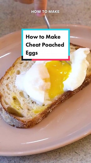 Easy Microwave Poached Eggs Recipe