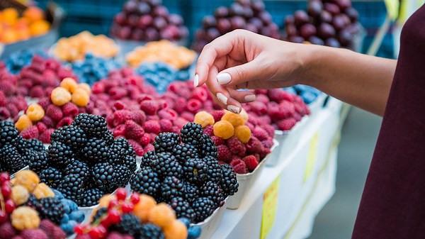 7 Hypothyroidism-Friendly Foods to Add to Your Diet