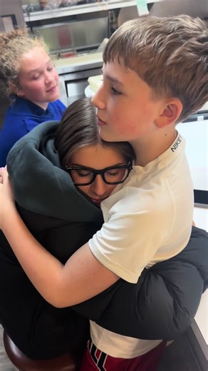 Our Italian exchange student came home for 6 days this was just hours before she had to head back from a 6 day visit loving on our son. The bond they have will be forever . Side note Italian hugs are better than any other hugs !!! Love our girl ! Follow me for more #exchangestudent #exchangeyear #Love #family