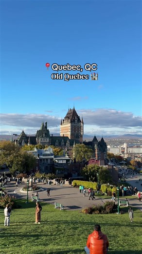 Old Quebec walking tour — most beautiful city in Canada