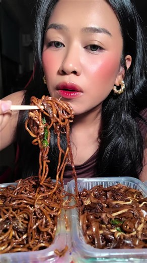 KD Burgers Tungku: Mi Goreng & Kuetiau Terbaik