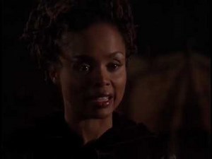 Charmed - pregnant scene 1