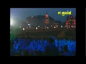 Red Hot Chili Peppers - Scar Tissue - Live in Red Square, Moscow [HD]