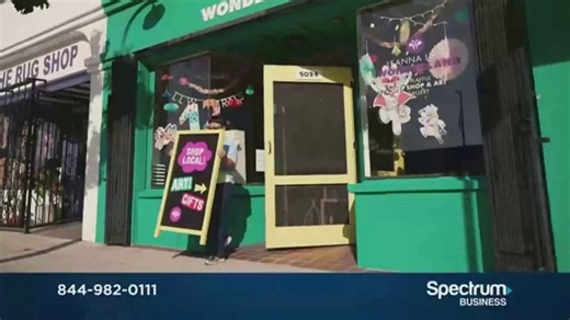 Spectrum Business TV Spot, 'Small Businesses: Internet, Connect and Mobile Deals'