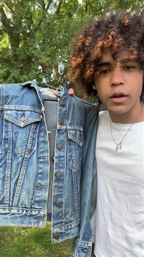 Denim Jacket Outfit Ideas: Easy DIY Sewing Inspo