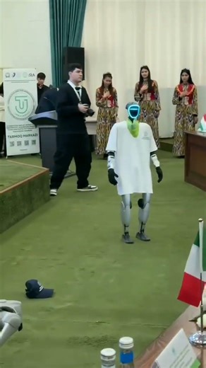 Robotic Dance 🤖👽 | Robitcs | Ai | Robot Movie Song | Robot Dance Step #robot #ai #aishorts #viral