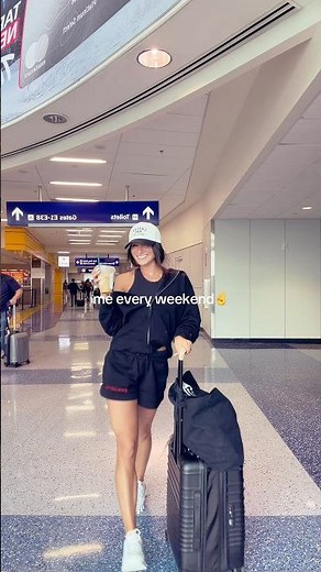 And in my Colab! ✈️🫶🏼 #fly #travel #ootd