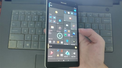 开箱就是第三方Windows系统，部署xap软件开始
