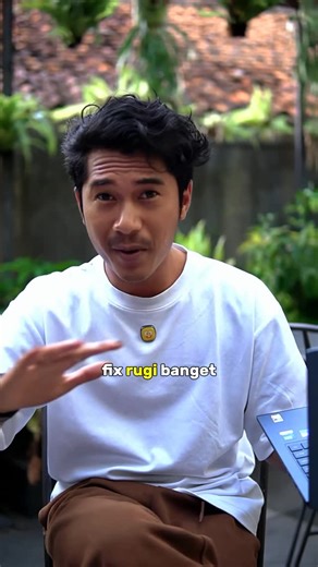 Ajazil Hawaris | Metadigital 🚀 on Instagram: "Fix rugi banget kalau laptop kalian belum punya AI canggih di dalamnya.. 🔥 Karna sekarang fitur AI di laptop udah kepake banget buat belajar, kerja, sampai urusan kreatif. Kaya laptop yang aku pakai ini — Acer Swift Go 14 AI, yang udah bawa AI Copilot+ PC lengkap di dalamnya. Dan bukan cuma AI-nya yang ngeri… kualitas laptopnya juga gak main-main: - Intel®️ Core™️ Ultra7 Processor, RAM 32GB, SSD 1TB - Layar OLED 2K WUXGA + Eyesafe 2.0 - Baterai awe