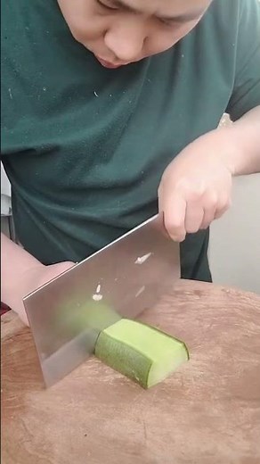Fastest Way to Cut Vegetables with Master Knife Skills