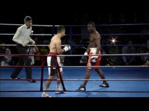 Charles Manyuchi Knocked Out in First Round, Loses WBC Siliver Welterweight Title