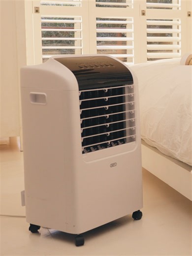 Got a Defy appliance you wouldn’t live without? We want to hear about it. ⬇️💬 Tell us about your experience with Defy - whether it’s a standout service moment, a trusty appliance, or a memory made at home. ✨ To enter: Share your review on www.hellopeter.com and you could WIN a MAC6030W Defy Portable Air Cooler! 🙌 T’s & C’s Apply. Competition ends 31 March 2026.The winner will be drawn at random and contacted directly by the Defy team. This giveaway is in no way affiliated with FB or IG. #Defy 
