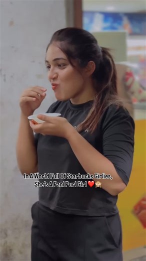 Sai Pooja🧿 on Instagram: "Pani poori lovers assemble ❤️💁🏻‍♀️"