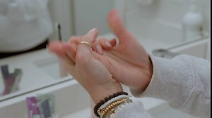 Go Essentials - Bundle Sets (Bamboo Forest and Refreshing Mint, 80 Packets Total (20 of Each)) Travel size mouthwash, shampoo/conditioner, body wash, body lotion.