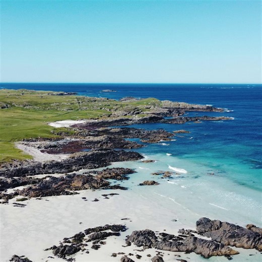 Make 2026 the year you try something new 🌊✨ Tiree is known for its stunning white sandy beaches, which are perfect for swimming, surfing and paddleboarding to name a few. Surf season lasts all year round in Tiree and the beaches are home to some fantastic waves throughout the summer. Watch our latest video and start planning your 2026 island adventure. Book now and discover what the islands have in store https://calm.ac/3L6lEmY 📍 Tiree Blackhouse Watersports #CalMacFerries #VisitTiree #TrySome