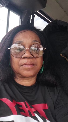 daniellewade91 Plain Jane. (@daniellewade1961)’s videos with original sound - Chloe