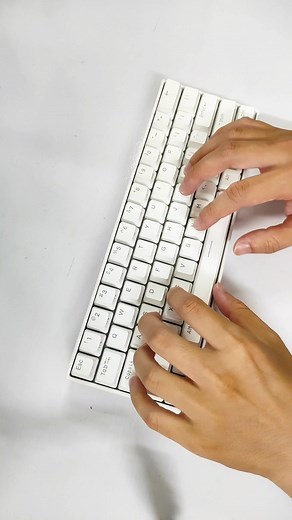 Anne Pro 2 White Keyboard Unbox and Sound Test Review