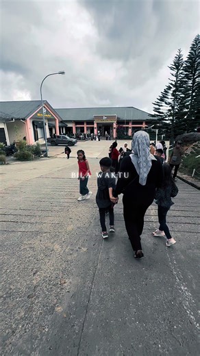 Mood Remix: Galau dan Happy dalam Satu Video