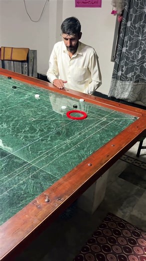 Carrom tricks and skills #billiards #usa #8ballpool #carrom #uk #trickshot #2025shorts #shorts