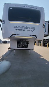 2025 Arctic Wolf 3850SUITE fifth wheel at Couchs RV Nation #rv #rvlife #camping #fifthwheel #caravan #glamping #forestriverrv | All About RVs