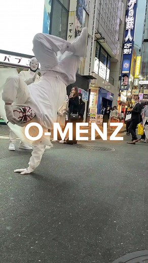プロフィールのリンクから、2/4 O-MENZワンマンLIVEチケット先着先行発売中！ 残り290 #謎のお面集団 #オーメンズ