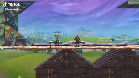 Fortnite Ad: Creative Builds for TikTok