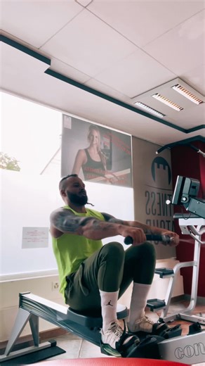 Rowing Machine Workout for Strength and Endurance