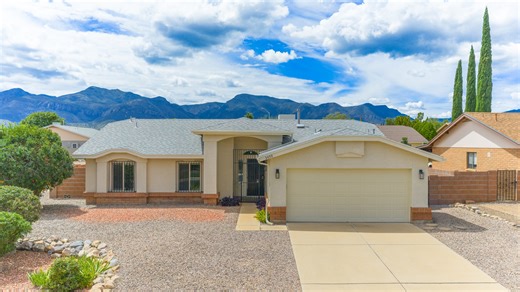 Open House Alert! 🏠 3450 Golden Eagle Dr, Sierra Vista, AZ 85650 🕙 October 25th, 2025 11:00 AM - 3:00 PM Looking for a home that’s as sweet as it is low-maintenance? This corner-lot cutie has been lovingly cared for and it shows! Inside, you’ll find a split floor plan with cozy carpet in the bedrooms and living room, tile throughout the rest, and sparkling granite countertops. The added Arizona room offers extra space to spread out—whether you want a second living area, a spot to entertain, or