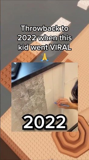 Massive Gum Wrapper Wall 😭🙏 #roblox #robloxrant #rblx #relatable #rorants