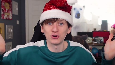 Cocomelon has hit 100 MILLION SUBS! Red Diamond Play Button??