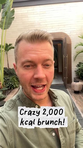 Ben Mitchem | Online coach on Instagram: "Here’s how brunch is ruining your entire week! Add a couple of glasses of wine on top of this and that’s over 3,000 caloires… I haven’t eaten a crazy amount of food either, the plates are fairly small I’ll break each meal down because I know it sounds like a crazy amount of calories I used chat GPT to help me estimate Starter Chicken skewer 110 kcal Spring roll 120 kcal Prawn toast 180 kcal Papaya 60 kcal Dumpling 50 kcal Total 520 *2 ‎ = 1,040 Main Egg 