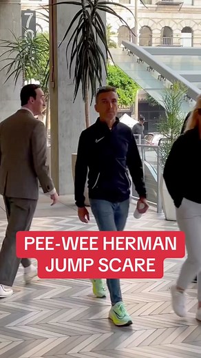 #PeeWeeHerman #JumpScare #peewee #prank #pranks #scare #funny