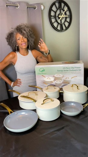 This 10 piece nonstick ceramic cookware set is absolutely everything! ✨ Comes with three frying pan sizes, three pot sizes with matching lids…….. perfect for cooking on the stove or oven safe. ✨ If you enjoy cooking, you will enjoy this cookware set! ✨✨ #cookware #pots #pans #ceramic #nonstickcookware