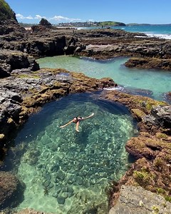We're counting down your favourite posts of 2021! 🎉 SWIMMING INTO NUMBER 1: Today's swimming spot is brought to by Kiama, New South Wales! Where's your favourite place to cool off in #NewSouthWales? As this is a tidal pool, it is not recommended for beginner swimmers. Please check tides and local swell conditions prior to visiting, and be aware of the risks before exploring and swimming in nature’s rock pools. Thanks for sharing your #feelNSW moment IG/davesyd_ and ameliamay_s | Visit NSW