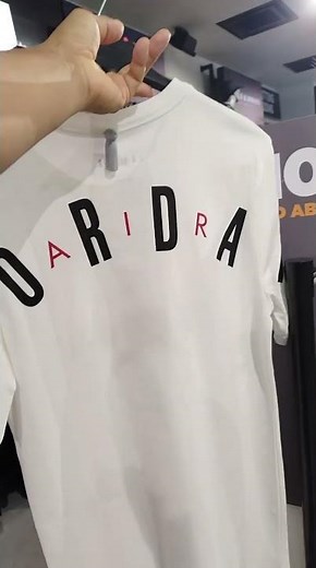 Air Jordan T Shirt Classic @ JD Sport5