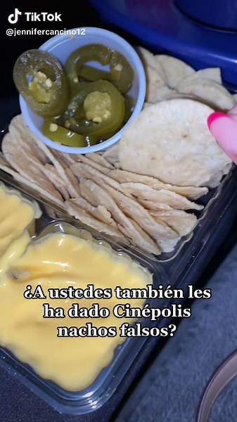 Cinéalos: ¿Te han servido nachos falsos en Cinépolis?