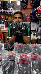 🧤🥊Motowolf Riding Gloves MDL: 0305Model Available At Bikers Corner 🏦🏦Bikers Corner Your Trusted Place With Best Price In sha allah..✅Best Motorcycle Gloves For Man.MOTOWOLF RIDING GLOVES RED-BLACK 0305 MODEL.cuff all-rounded solution for riders that need pro-performance at a less than premium price.✅Features:👇Top quality goat leatherCarbon fiber reinforced TPU knuckle protector, Hard TPU finger protectorsProtective padded pisiform protectorVELCRO brand wrist strap closurePerforated leather 