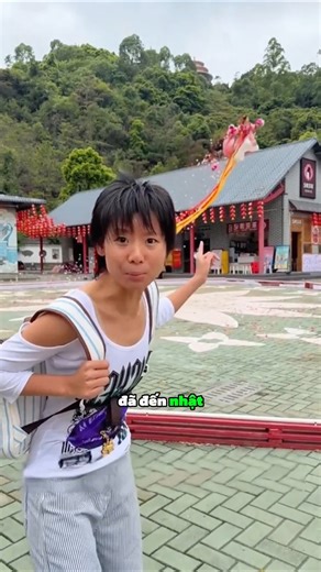Cô gái thử trải nghiệm làm tiên nữ ở Nhật 😍