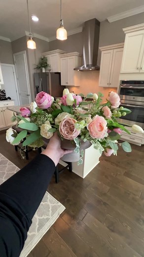 13K views · 353 reactions | Southern Charm Wreaths on Reels | Facebook