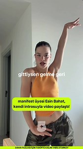 manifest üyesi Esin Bahat’ın manifestival XL’taki hayranlarının “gittiysen gelme geri” etiketiyle paylaştığı introsu akım oldu! 🥰✨💚 @Esin Bahat
