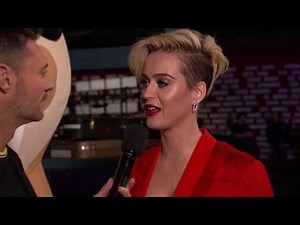 Katy Perry's New Hair and New Music with Ryan Seacrest | Exclusive Interview