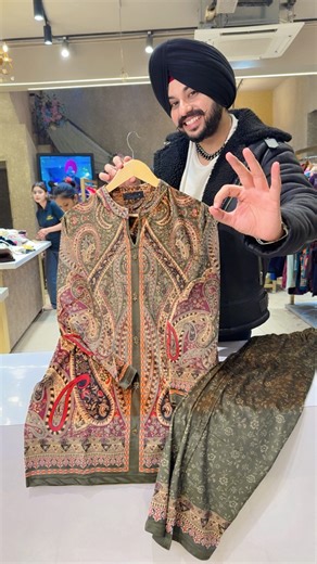 Label Amrita on Instagram: "Mehendi green Matt Velvet Digital Print Office Wear Coord set IN0128 Follow @label_amrita for more design You can Purchase these trending designs on our Website WWW.LABELAMRITA.COM (link in Bio & Stories) Note- We Don’t take orders on Calls ,Whatsapp Or DM Shipping worldwide 🌍 Shipping free 🇮🇳 No COD"