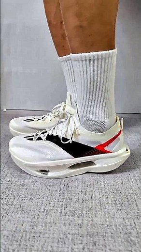 🔥Li-Ning Feidian 5 Ultra Review – The Ultimate Marathon Shoe? #shorts #fypシ゚