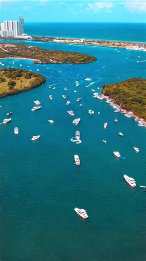 Embark on an unforgettable adventure in the waters of Miami! 🌊 Tag your friends and get ready to enjoy a day of luxury and fun aboard one of our yachts. 🚤 Call 305 892 3573 PRIMEXPERIENCES.COM #MiamiYachtExperience