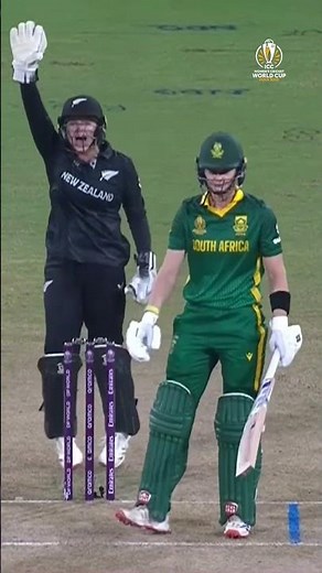 🇿🇦 and 🇳🇿 pacers delivered a ‪@ThumsUpOfficial‬ All Thunder performance in Indore 👊