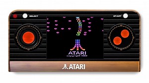 Atari Shows Off Their Atari Retro Handheld for the Holidays